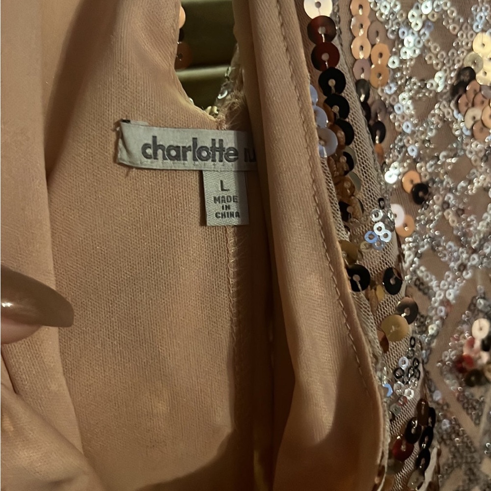 Dress - Picture 4 of 5
